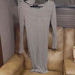 Black and creme fitted dress